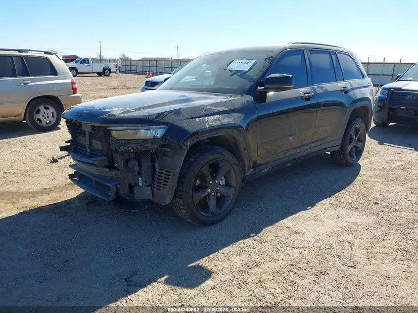 2023 JEEP GRAND CHEROKEE ALTITUDE 4X2