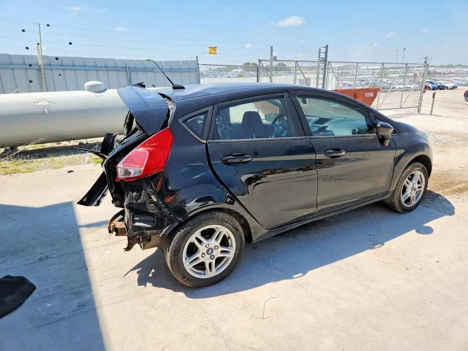 2019 FORD FIESTA SE  