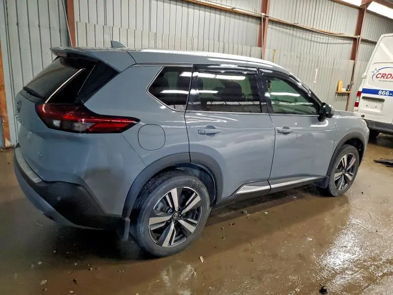 2021 NISSAN ROGUE SL  