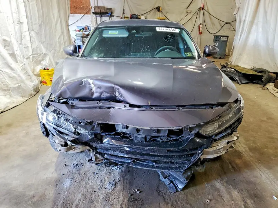 2019 HONDA ACCORD LX  