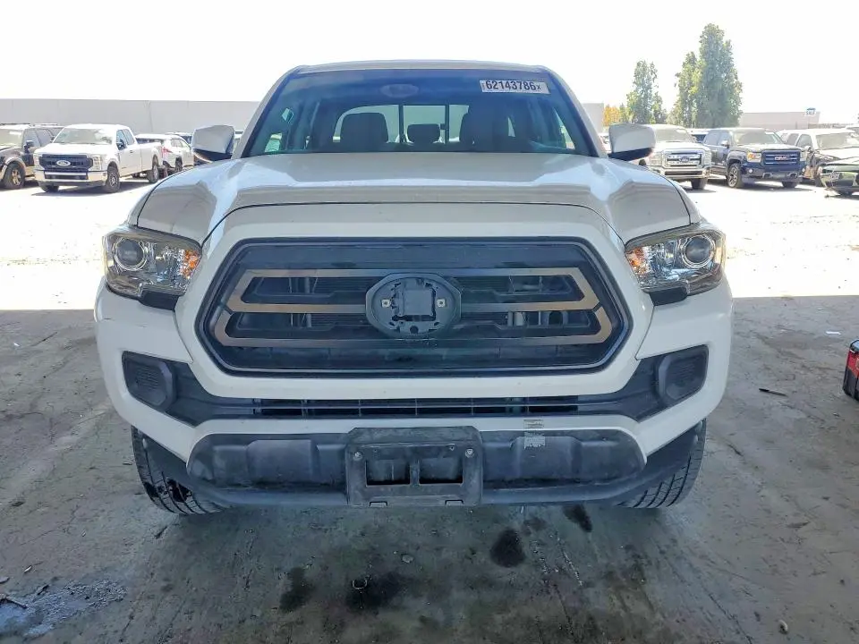2021 TOYOTA TACOMA SR  