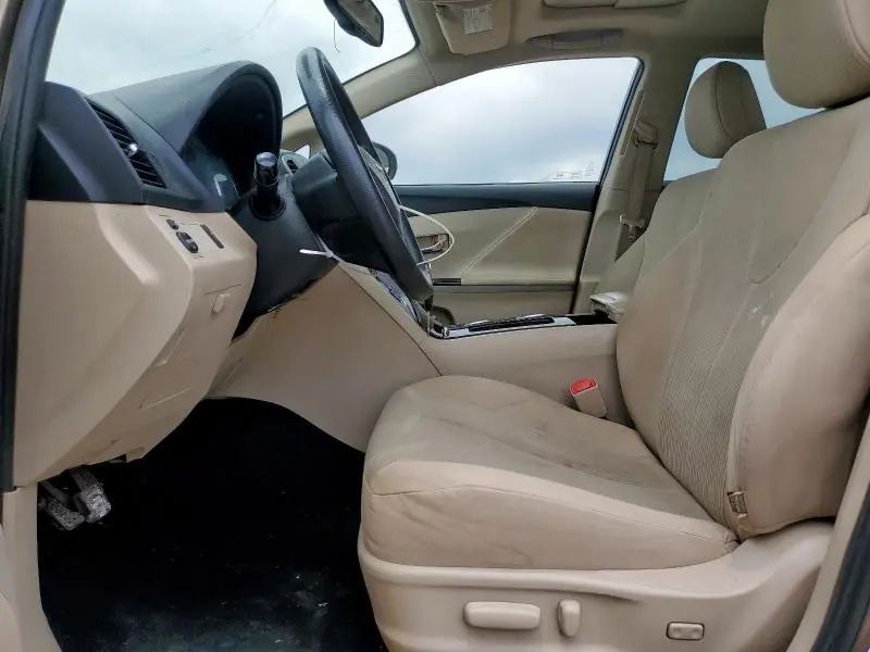 2010 TOYOTA VENZA   