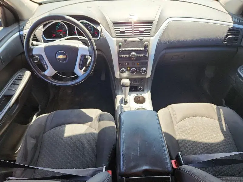 2011 CHEVROLET TRAVERSE LT  