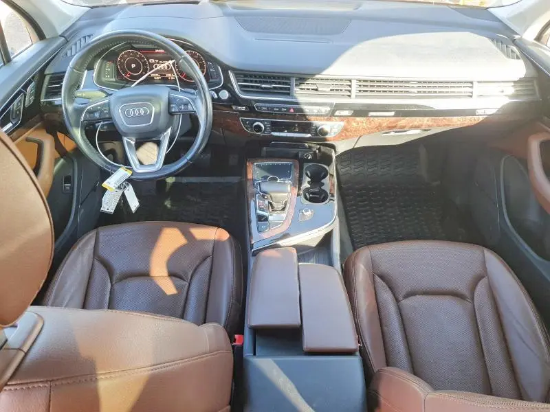 2017 AUDI Q7 PRESTIGE  