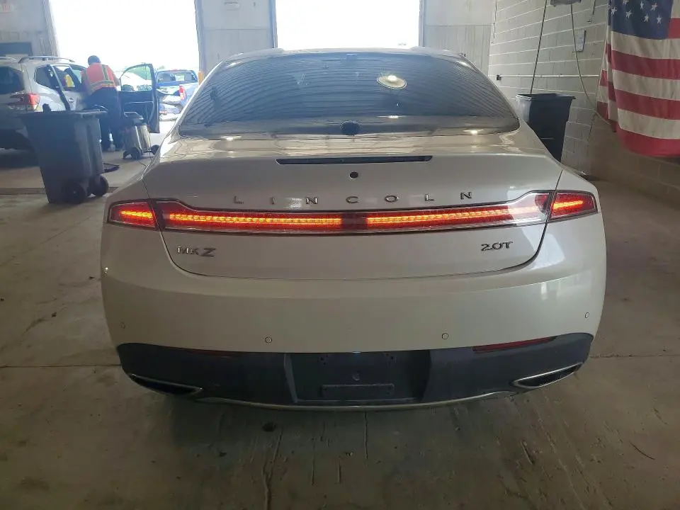 2017 LINCOLN MKZ PREMIERE  