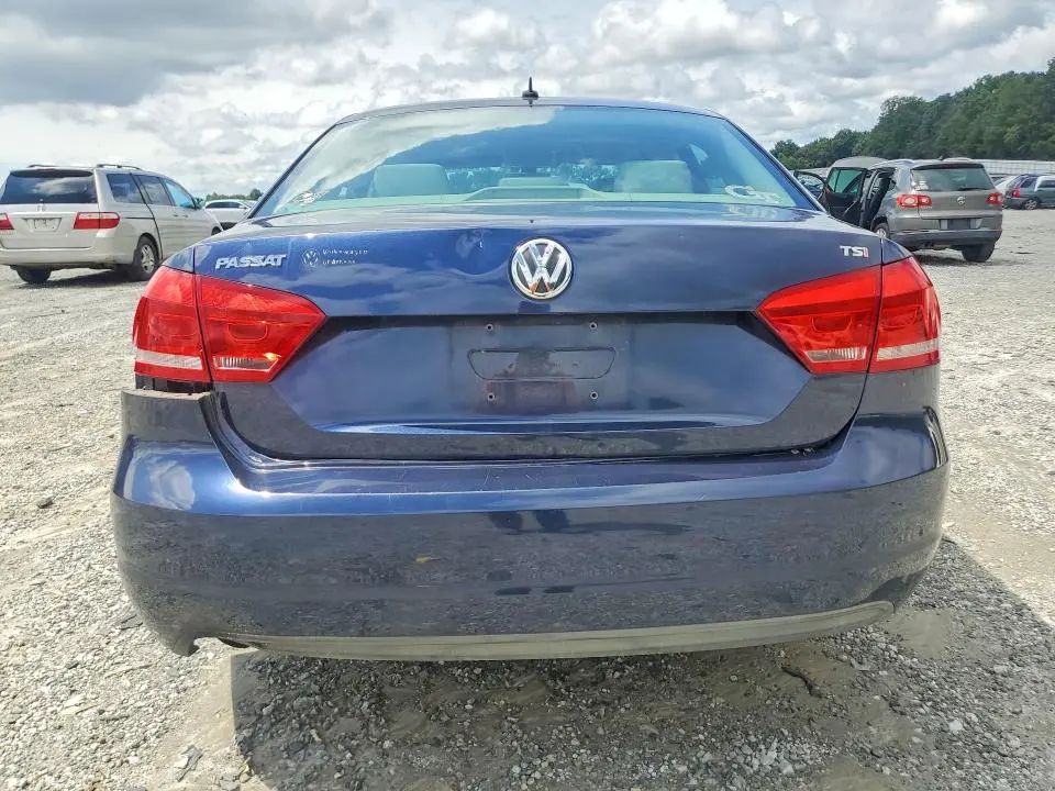 2014 VOLKSWAGEN PASSAT S  