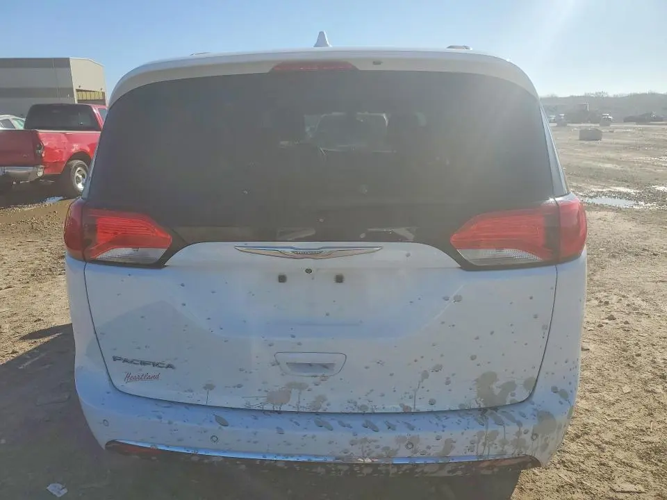 2017 CHRYSLER PACIFICA TOURING L  