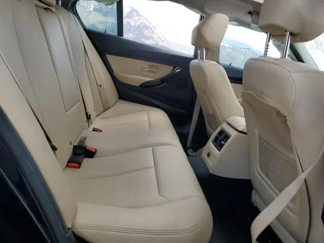 2017 BMW 320 I  