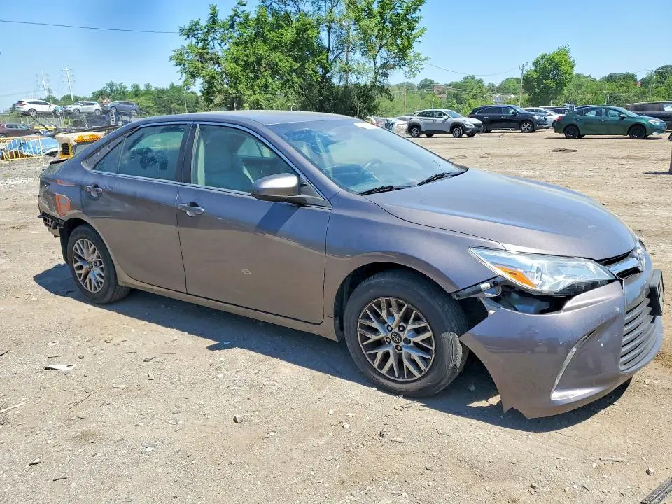 2017 TOYOTA CAMRY LE  