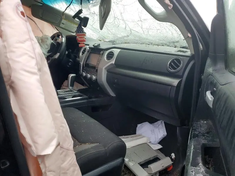 2014 TOYOTA TUNDRA SR5  