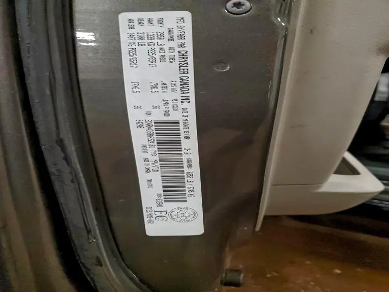 2010 DODGE GRAND CARAVAN SE  