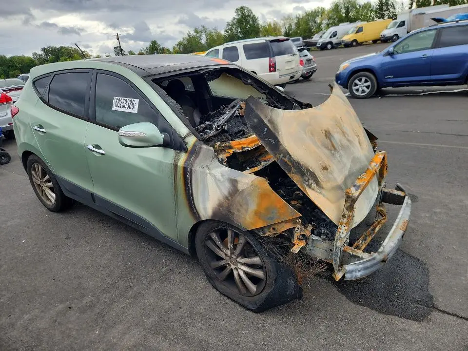 2010 HYUNDAI TUCSON LIMITED  