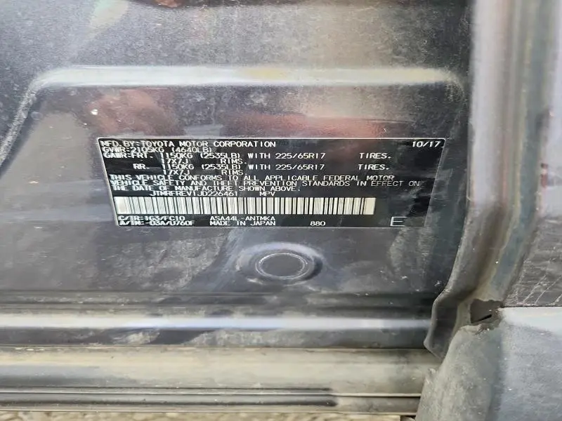 2018 TOYOTA RAV4 XLE  