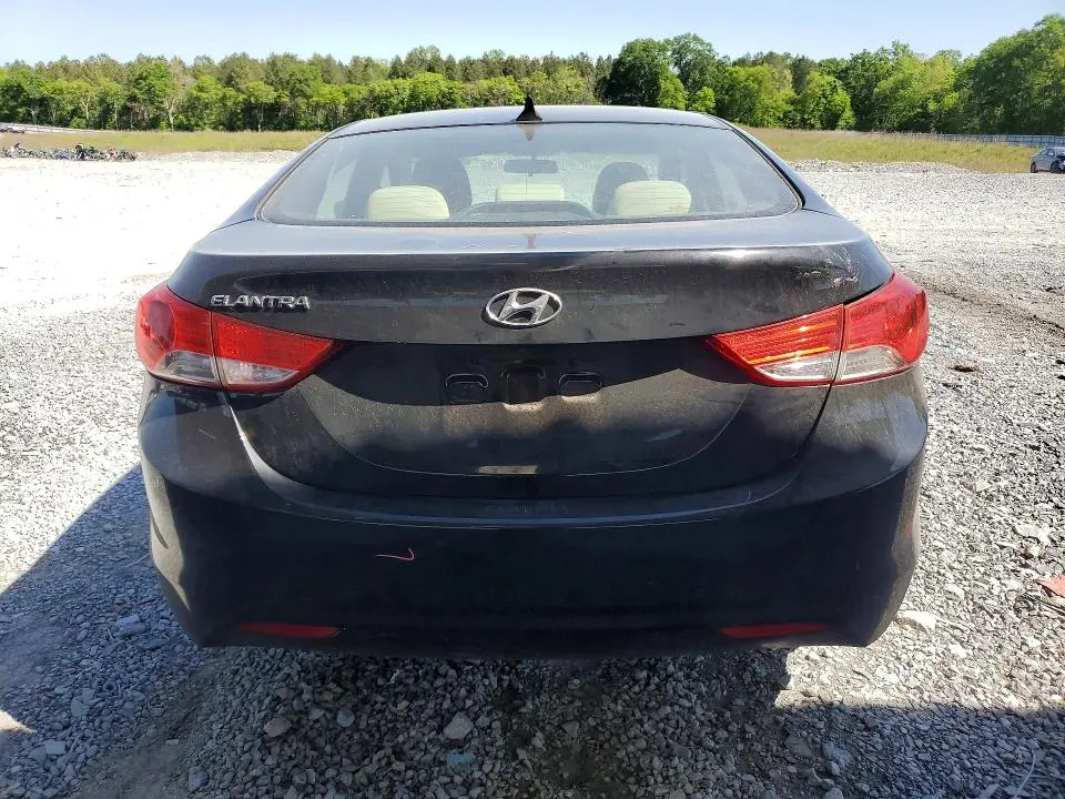 2012 HYUNDAI ELANTRA GLS  
