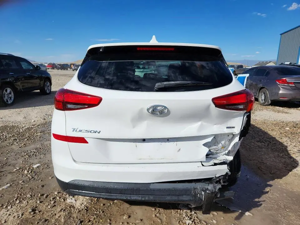 2019 HYUNDAI TUCSON SE  