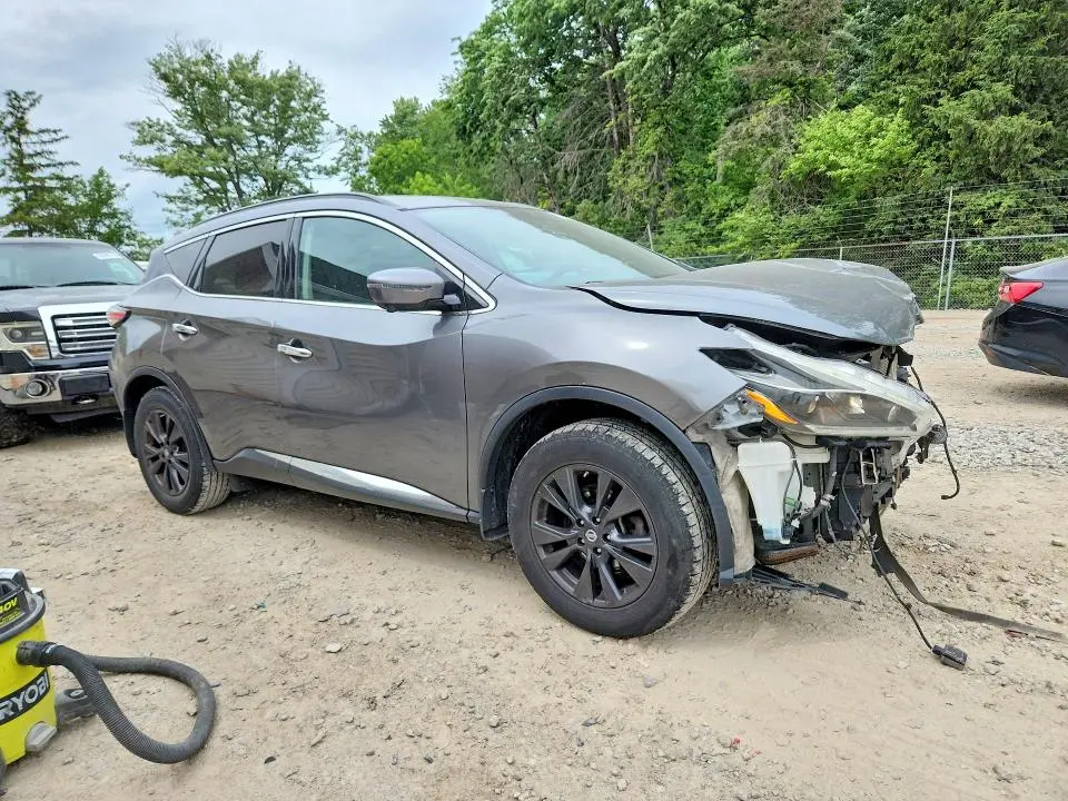 2018 NISSAN MURANO SV  