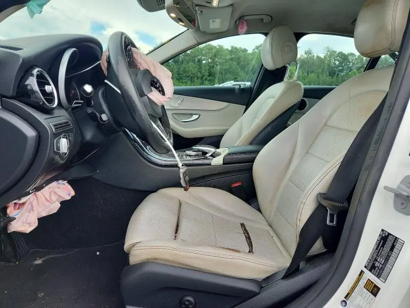 2016 MERCEDES-BENZ C 300  