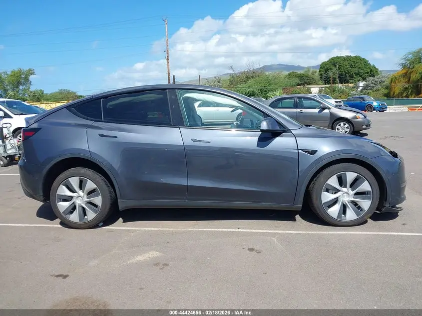 2022 TESLA MODEL Y LONG RANGE DUAL MOTOR ALL-WHEEL DRIVE
