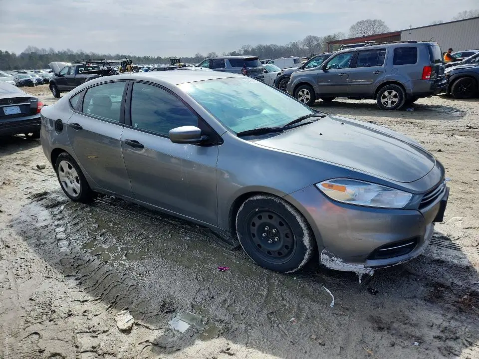 2013 DODGE DART SE  