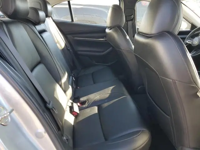 2019 MAZDA 3 PREFERRED