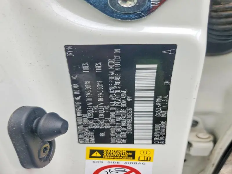 2014 TOYOTA HIGHLANDER XLE  