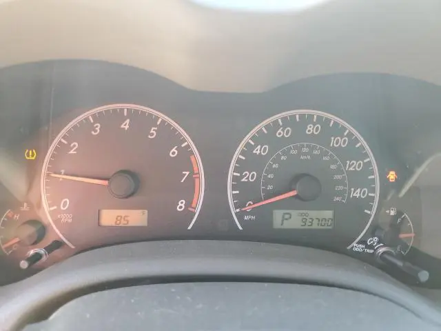 2010 TOYOTA COROLLA BASE  