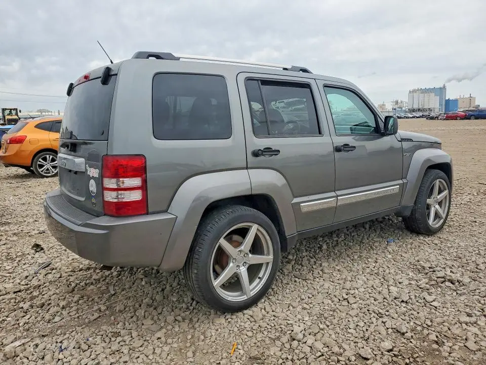 2012 JEEP LIBERTY JET  