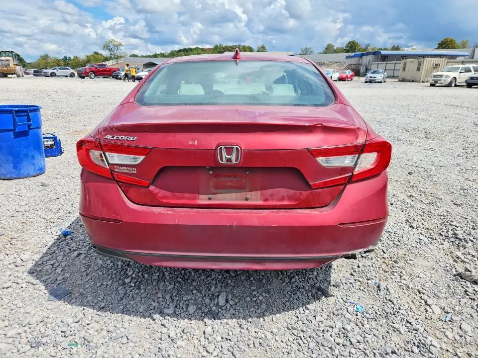 2019 HONDA ACCORD LX  