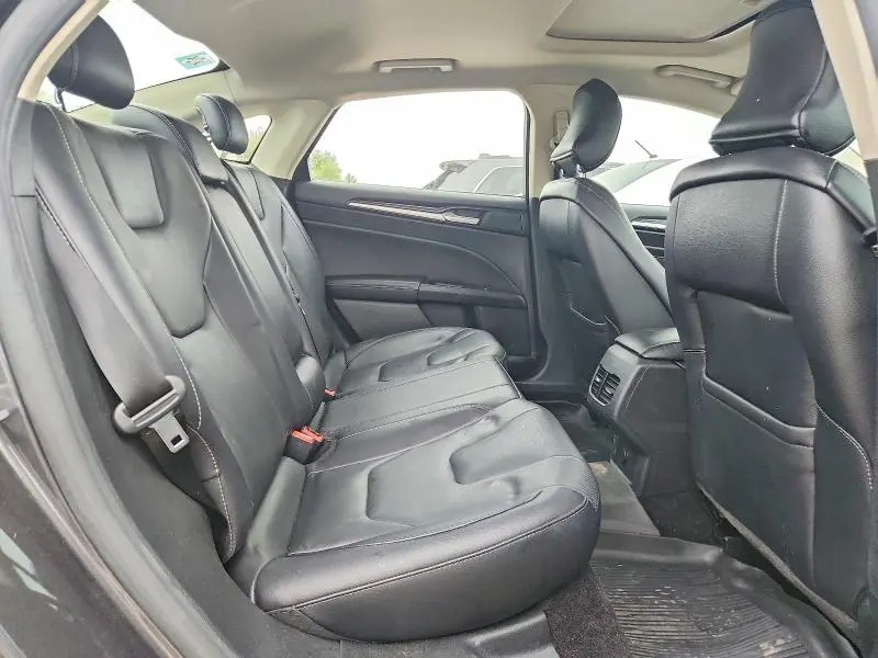 2017 FORD FUSION TITANIUM  