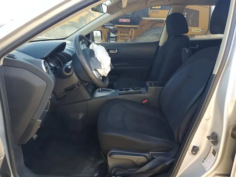 2011 NISSAN ROGUE S  
