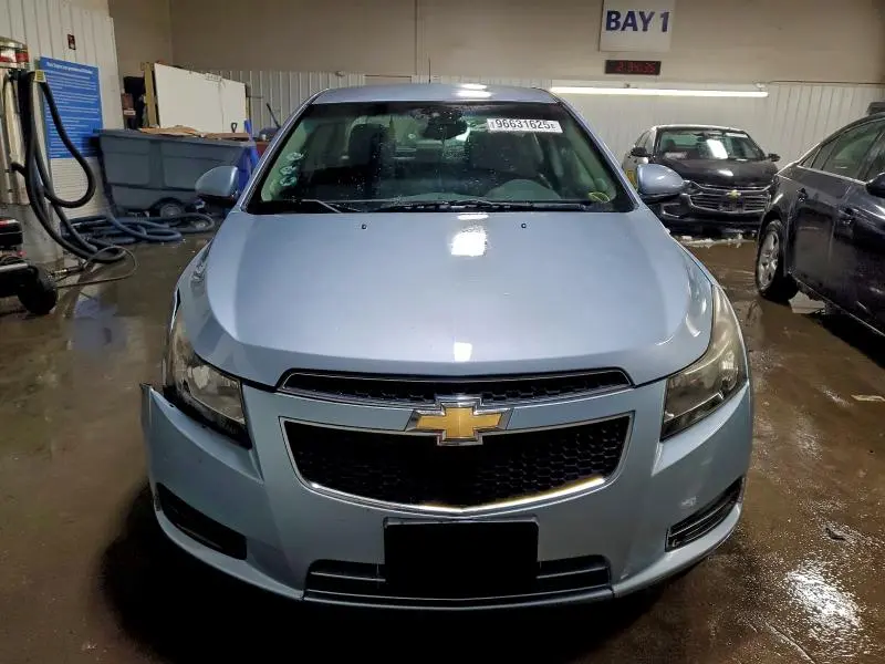 2011 CHEVROLET CRUZE LT  