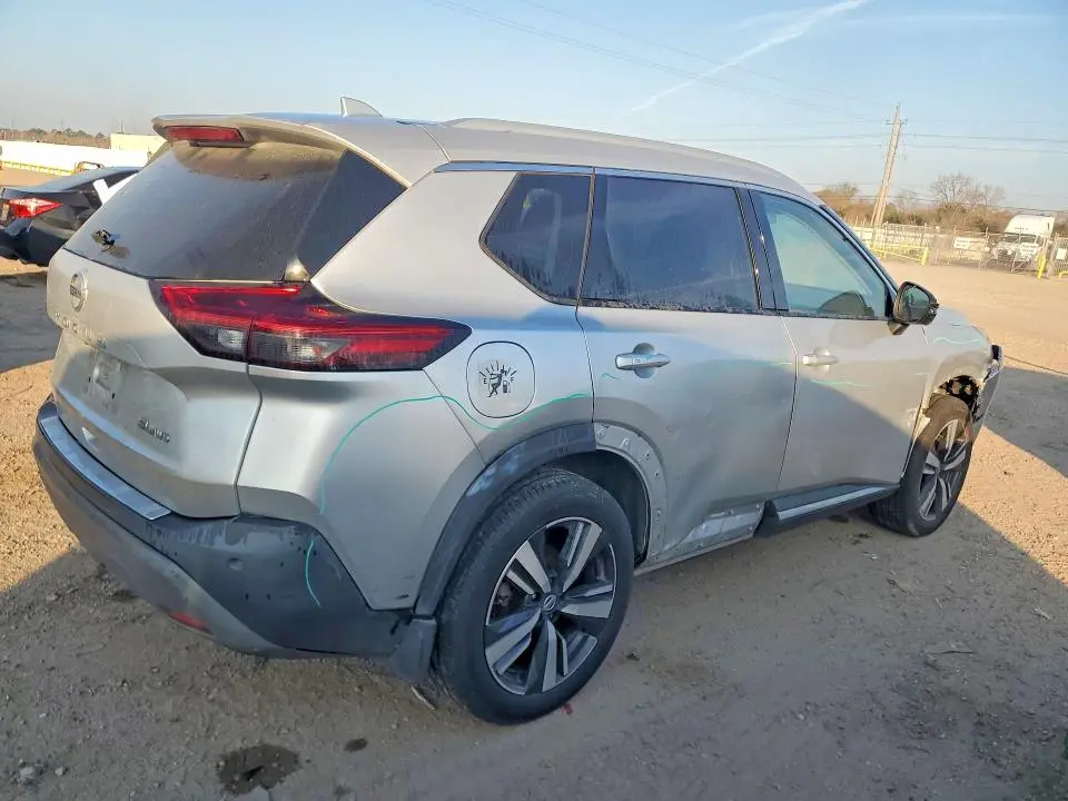 2021 NISSAN ROGUE SL  