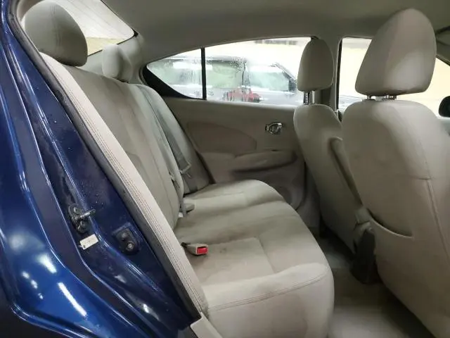 2014 NISSAN VERSA S  