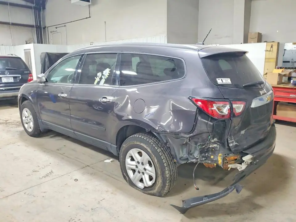 2013 CHEVROLET TRAVERSE LS  