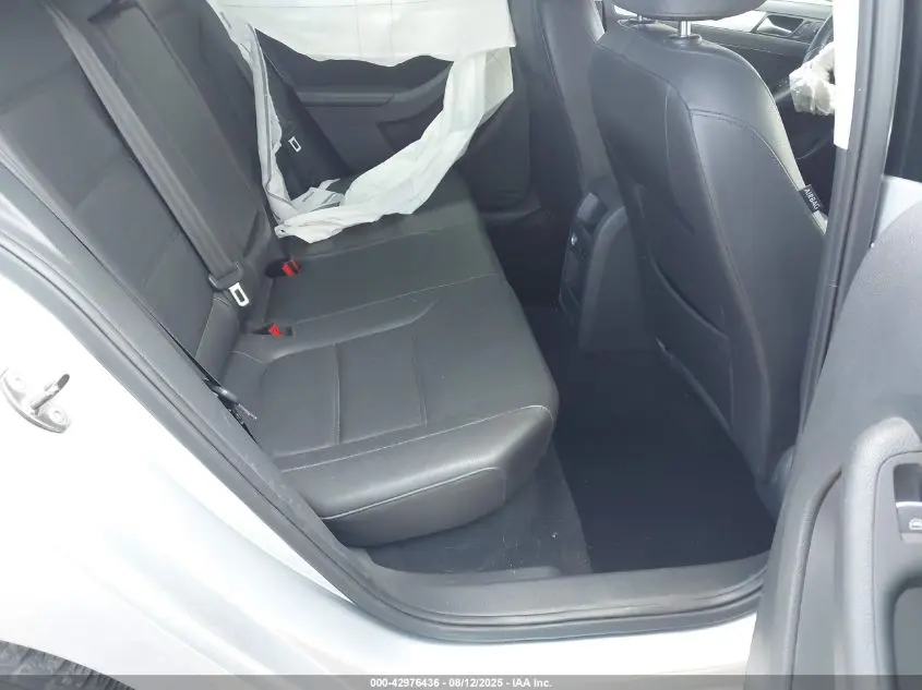 2014 VOLKSWAGEN JETTA 1.8T SE