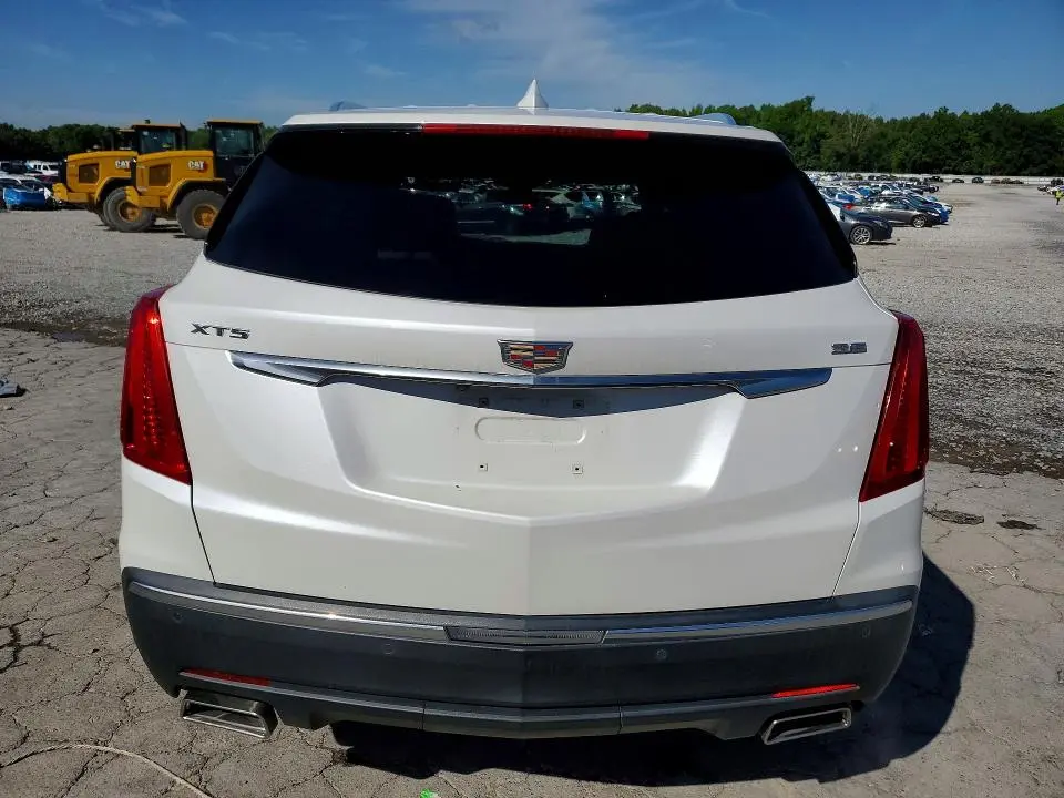 2019 CADILLAC XT5 LUXURY  