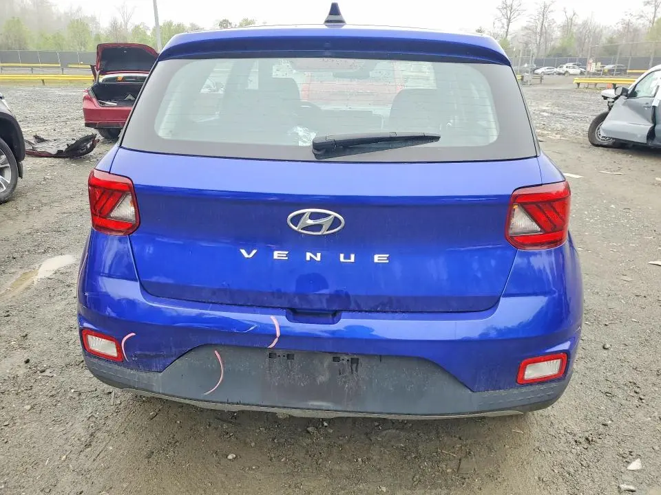 2021 HYUNDAI VENUE SE  