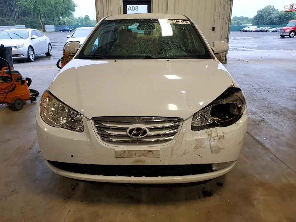 2010 HYUNDAI ELANTRA GLS  