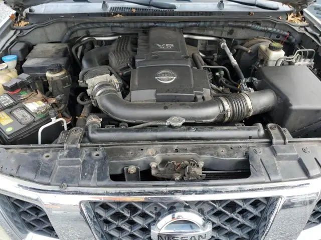 2011 NISSAN FRONTIER SV  