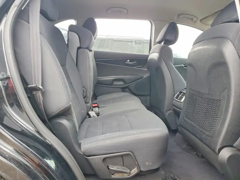 2016 KIA SORENTO L  