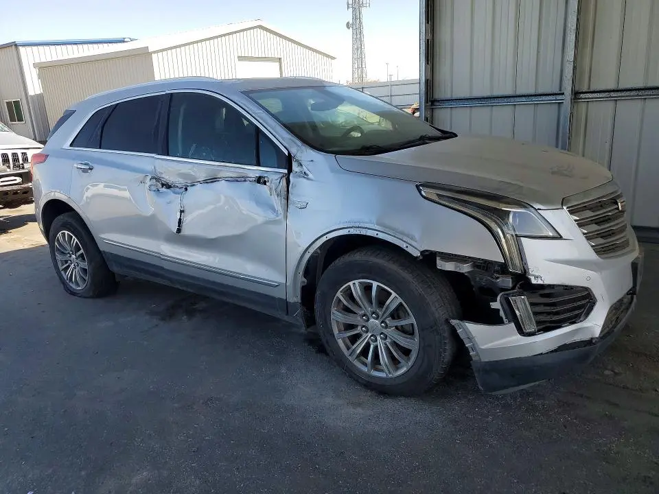 2018 CADILLAC XT5 LUXURY  