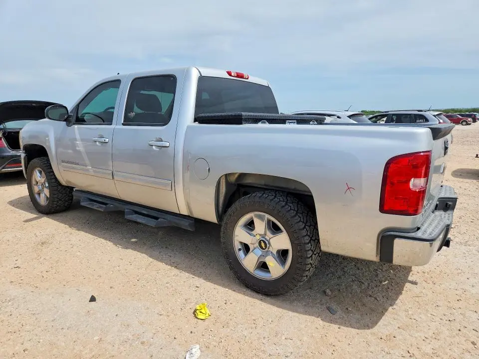 2011 CHEVROLET SILVERADO C1500 LTZ  