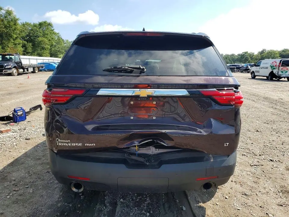 2023 CHEVROLET TRAVERSE LT  