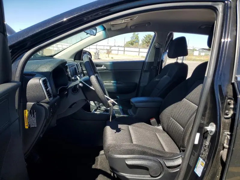 2017 KIA SPORTAGE LX  