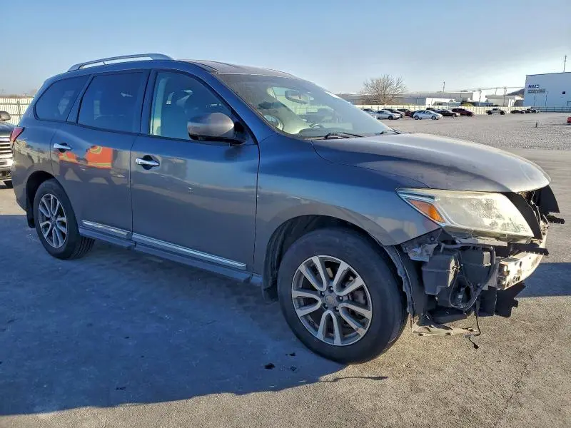 2016 NISSAN PATHFINDER S  