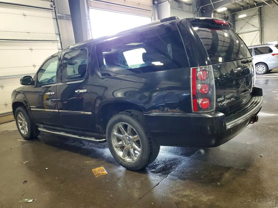 2011 GMC YUKON XL DENALI  