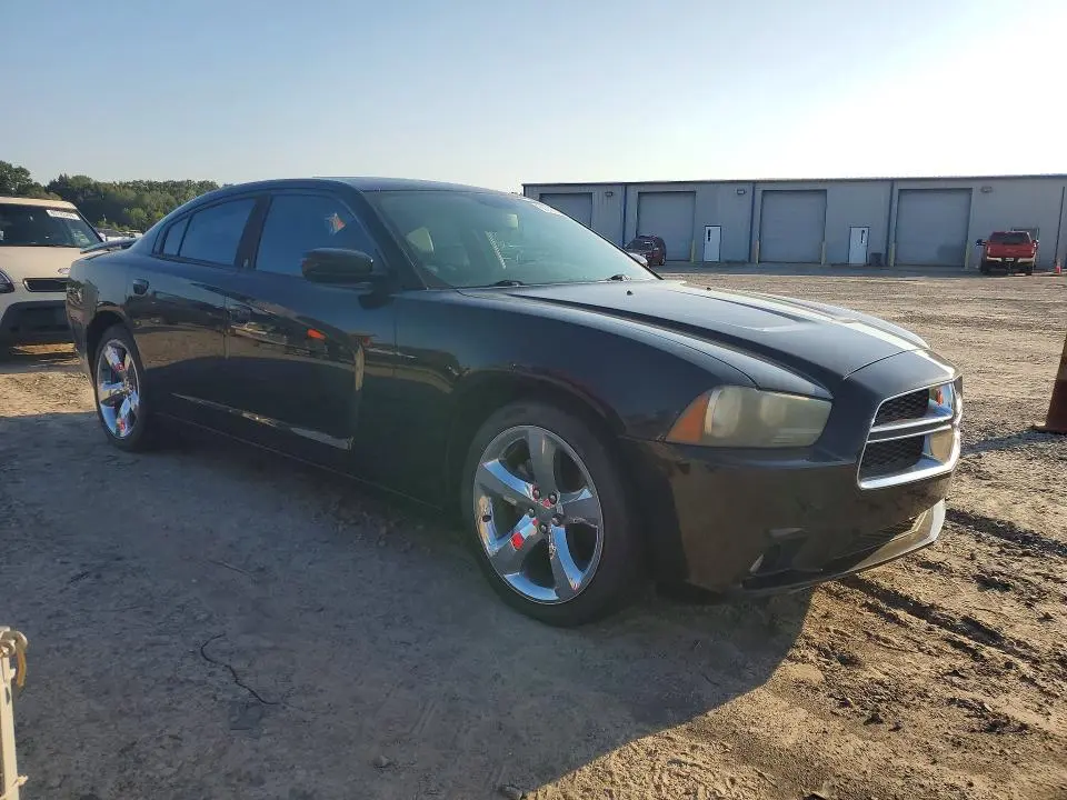2012 DODGE CHARGER SXT  