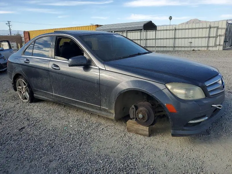2011 MERCEDES-BENZ C 300  