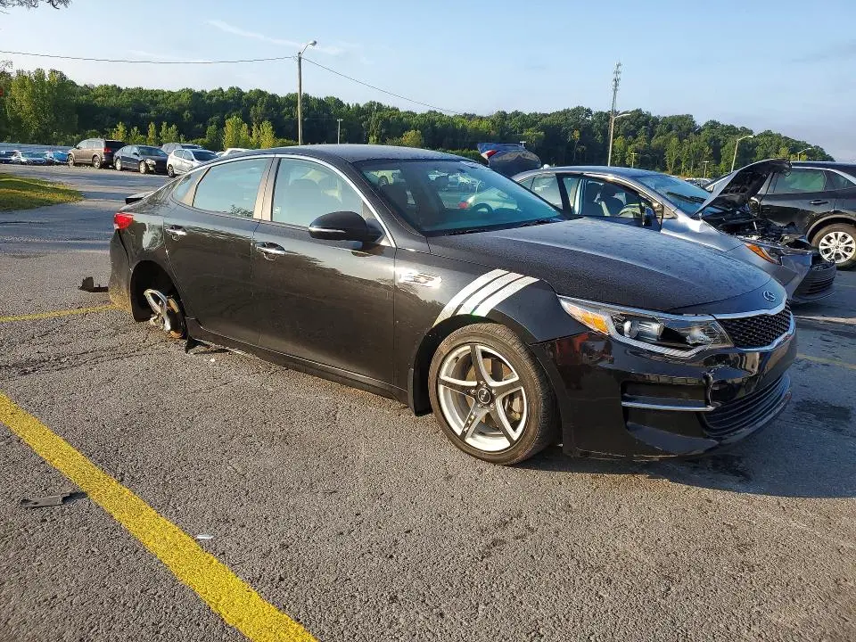 2017 KIA OPTIMA LX  