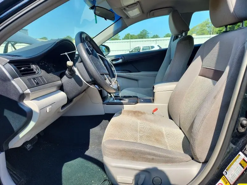 2013 TOYOTA CAMRY LE  